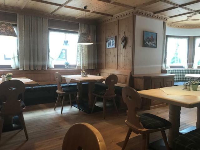 Hotel Garni Senn St. Anton am Arlberg
